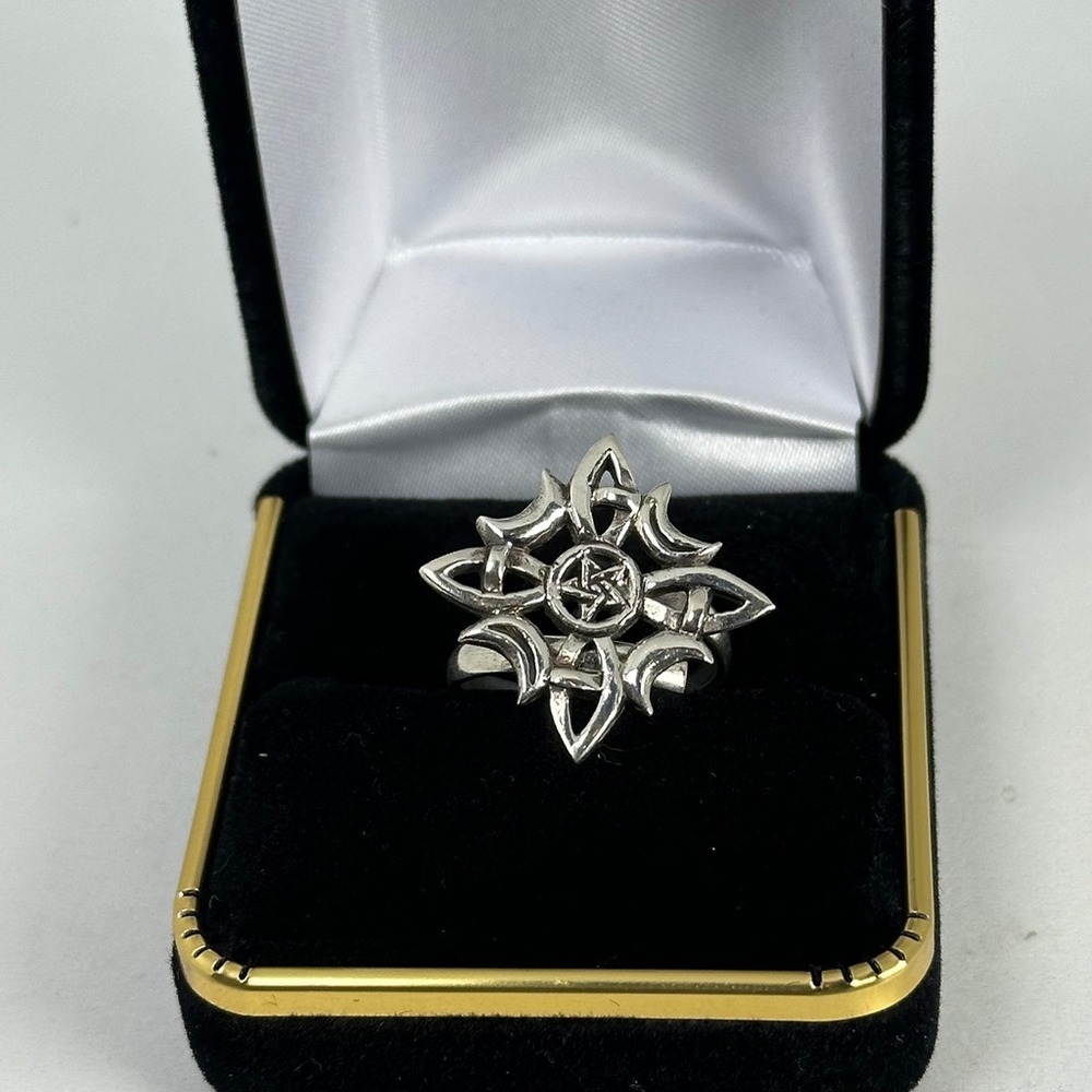 Sterling Silver Celtic Pentacle Ring Size 7 Wiccan Pagan Crescent Moon Band - Picture 1 of 8